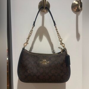 Coach Teri Shoulder Bag